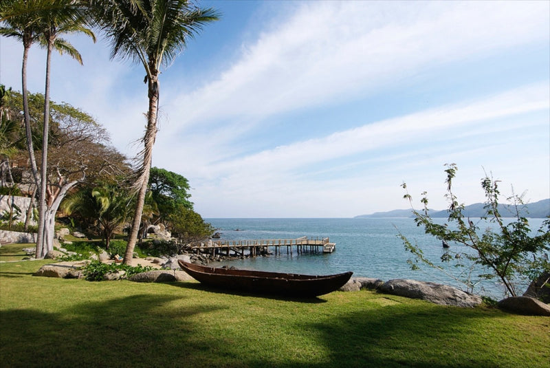 The Soul of the Space: A Buying Guide to Handcrafted Mexican Furniture